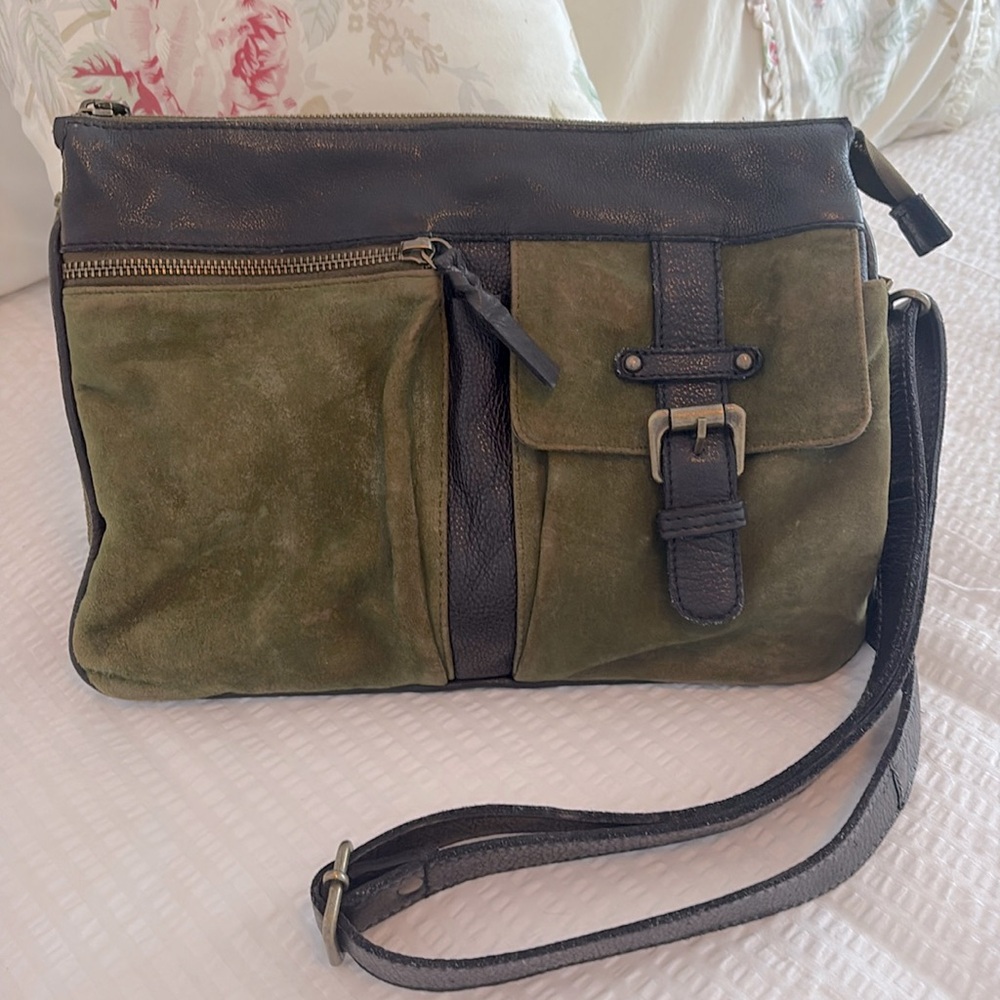 Latico Gypsy Crossbody, Bosc